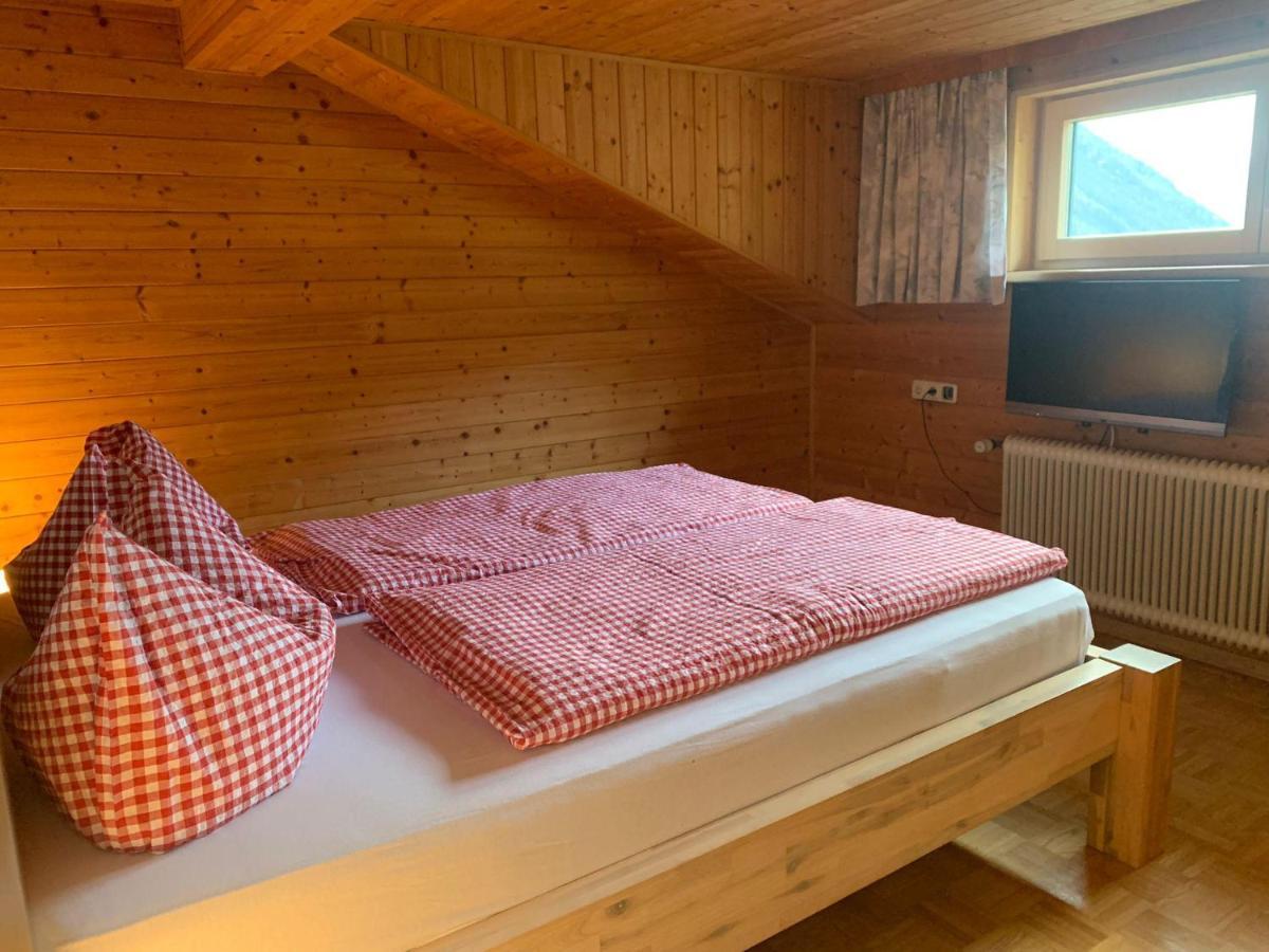 Haus Angelika Appartement Innerbraz Buitenkant foto